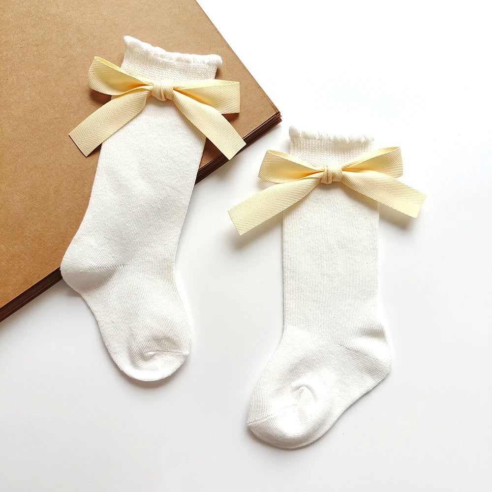 Darling Bow Knee-High Socks