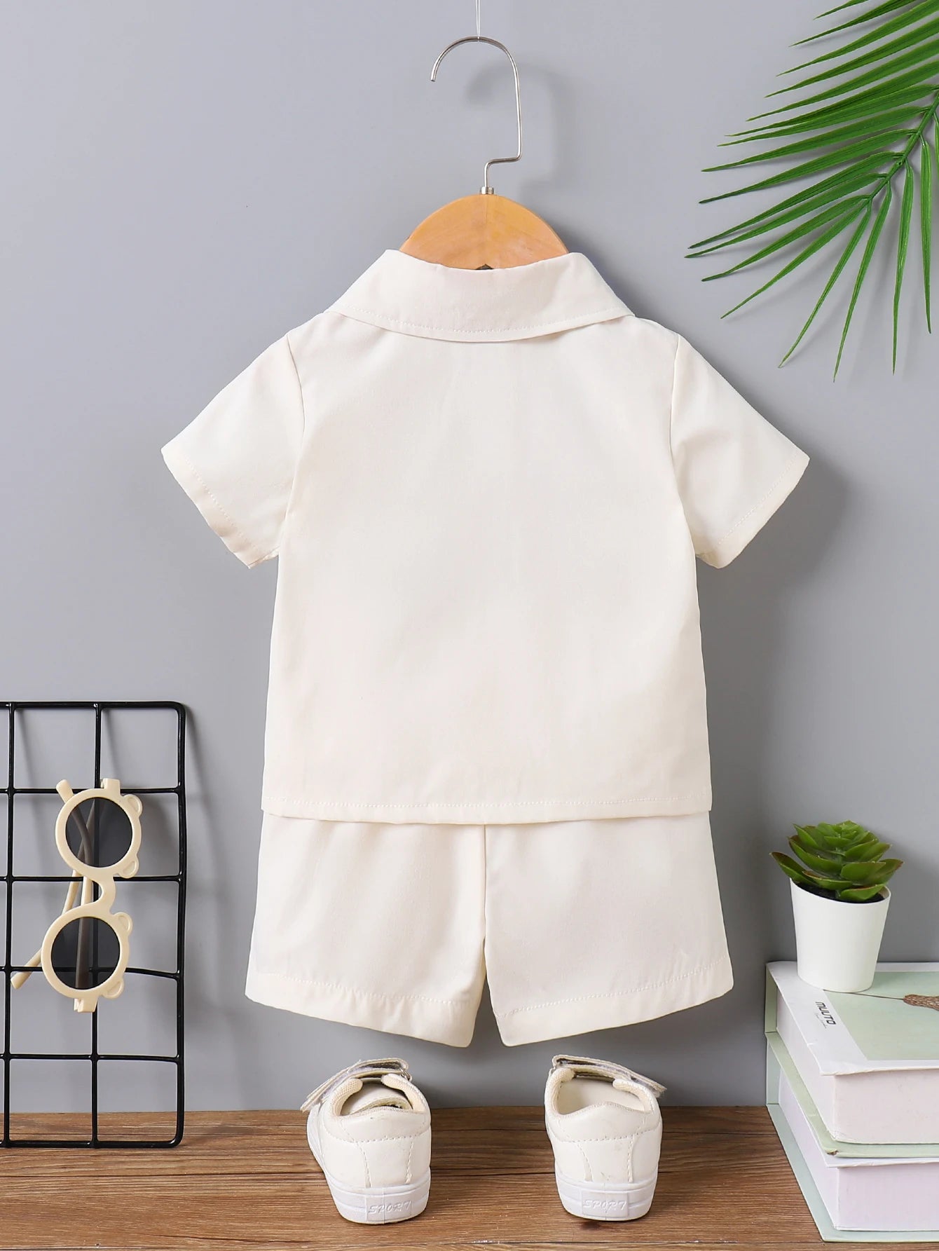 Garden Embroidered Set
