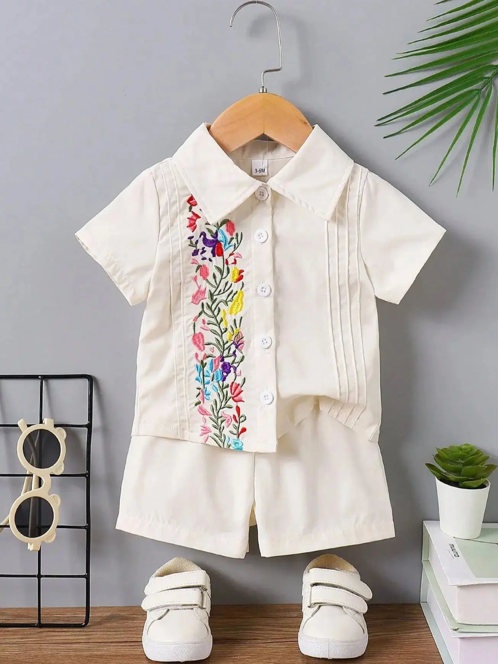 Garden Embroidered Set