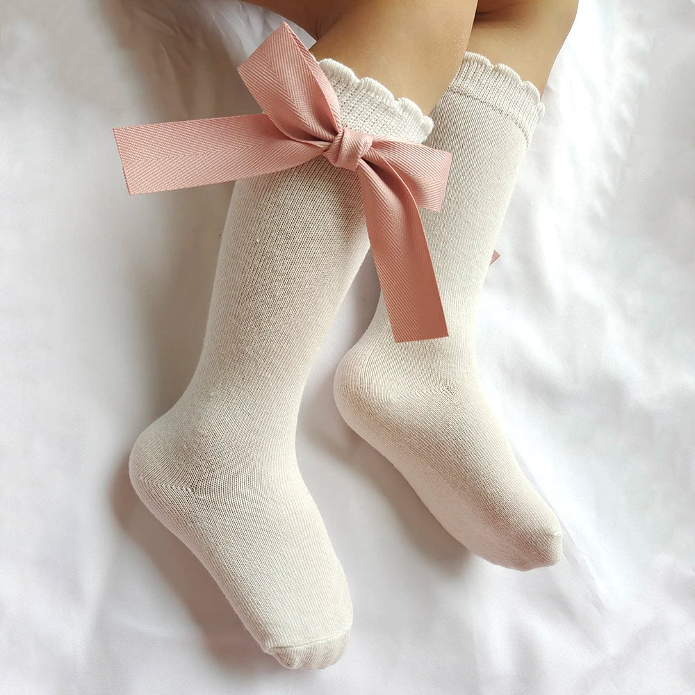 Darling Bow Knee-High Socks